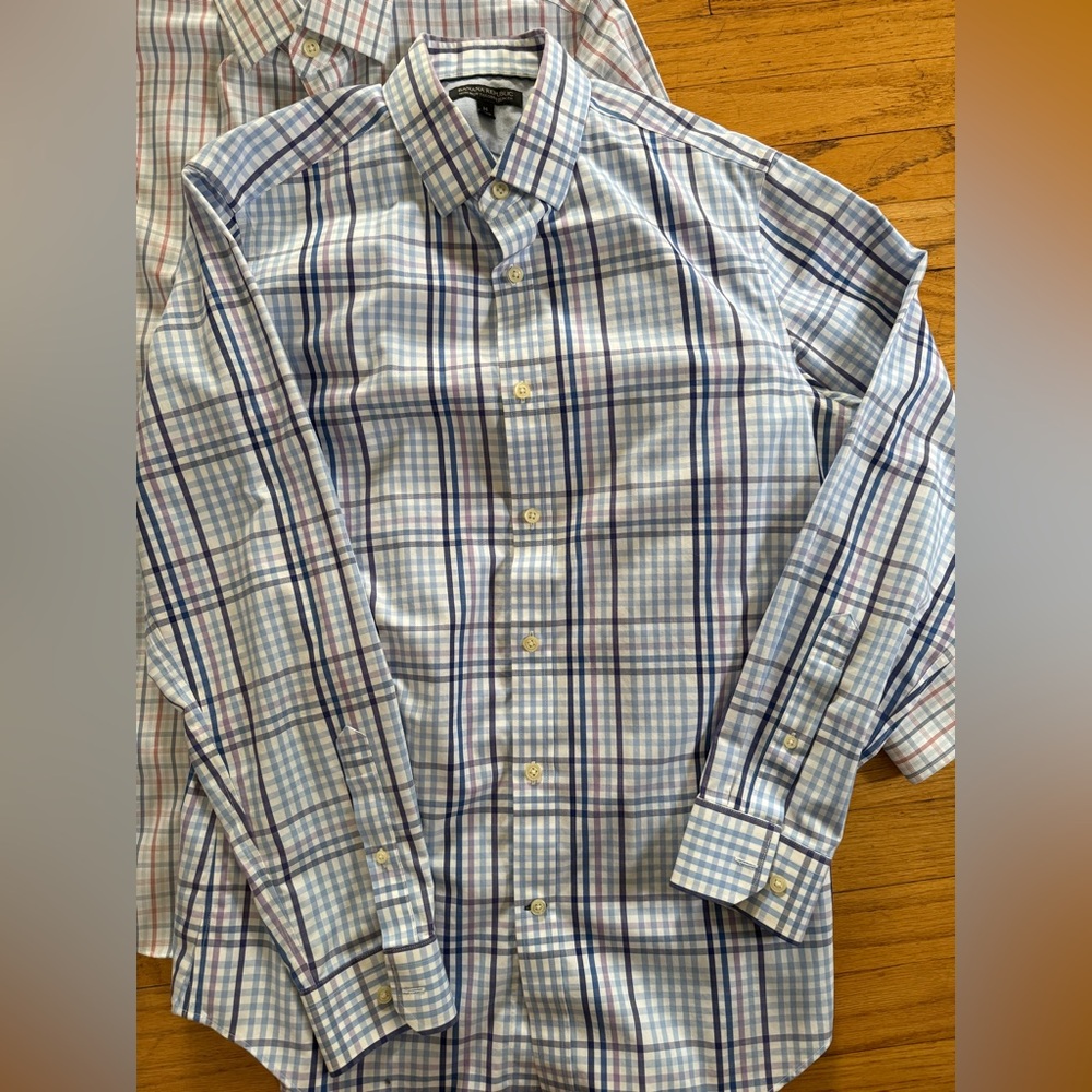 THREE Banana Republic Men's Button-Down Plaid Dress Shirt - Size Medium - Picture 2 of 15